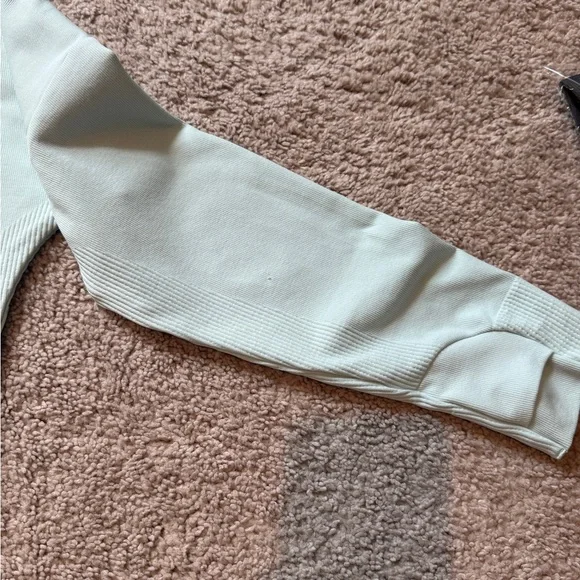 Oversized Gymshark Pippa Cropped Hoodie Mint - Picture 6 of 6